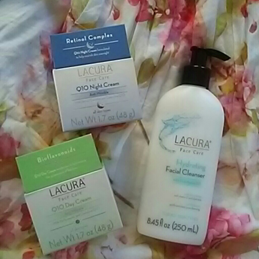 Set of 3 - Lacura Q10 Day + Night Creme + Cleanser